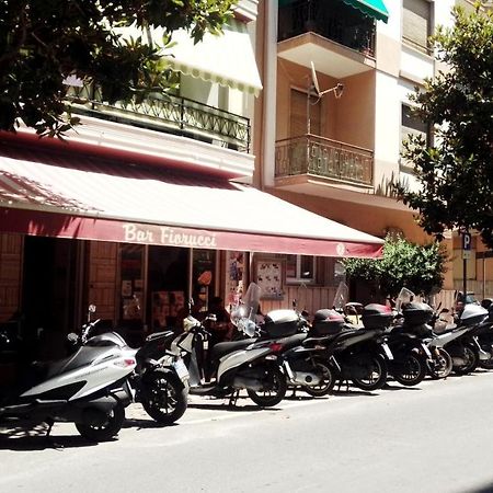Affittacamere L'Orchidea Ventimiglia Exterior foto